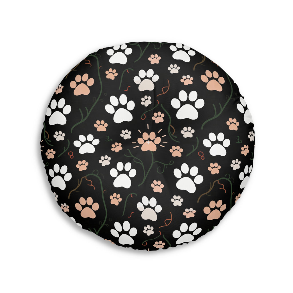 Indoor Round Floor Pillow - Elegant felines and sparkling gold yarn on black, adorable cats with golden paw prints, sophisticated pet motif, charming animal pattern, cozy and warm artistic illustration