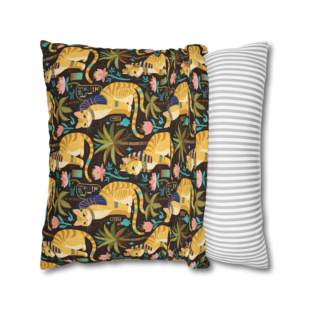 Square Pillowcase - Golden Egyptian Cats with Pharaonic Headpieces Amidst Lush Palms and Lotus Flowers in an Exotic and Vibrant Scene
