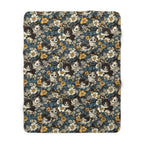 Sherpa Blanket - Black and White Kittens with Yellow and White Flowers, Dark Blue Leaves, Vintage Charm