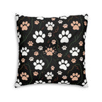 Indoor Square Floor Pillow - Elegant felines and sparkling gold yarn on black, adorable cats with golden paw prints, sophisticated pet motif, charming animal pattern, cozy and warm artistic illustration